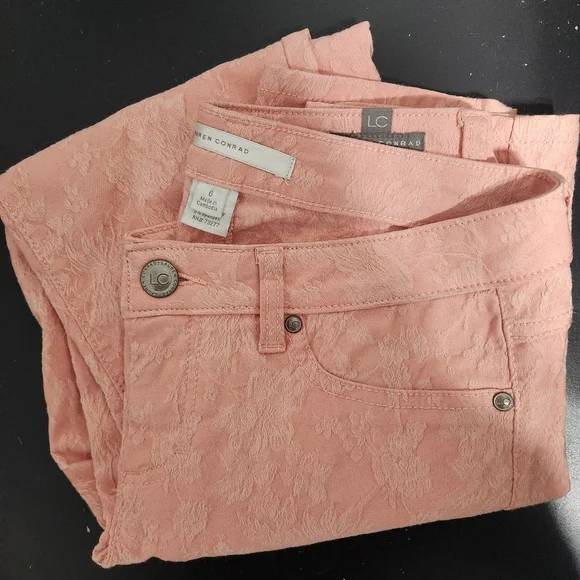 LC Lauren Conrad Pink Textured Pants, size 6 - Picture 3 of 9